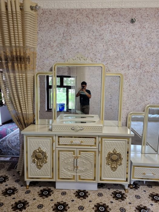 Spalni garnitur tilla tiros.Shikaf uzunligi 260 sm. Spalne 210×170