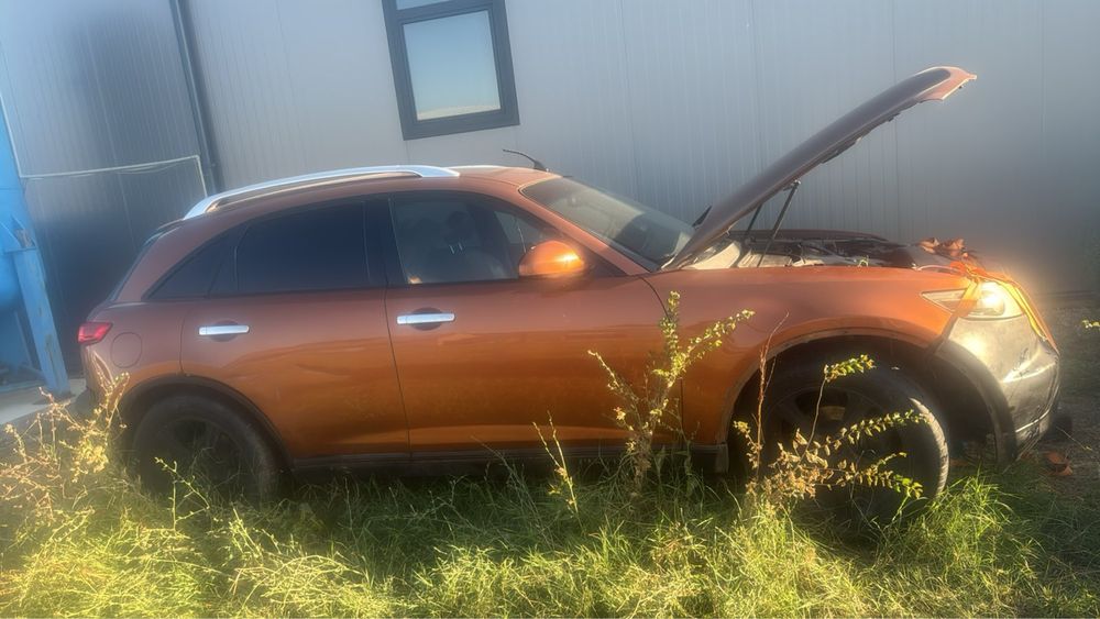 Infiniti FX 45 на части
