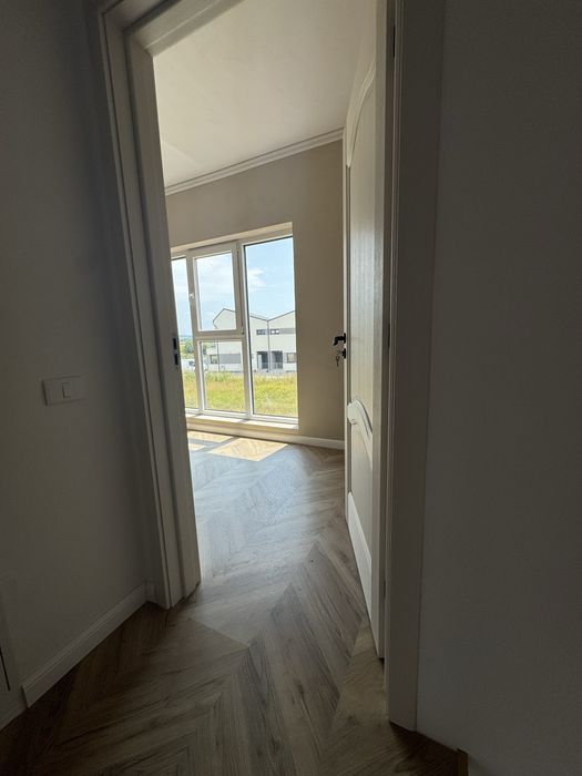 Casa cu 3 camere p+1 cu gradina