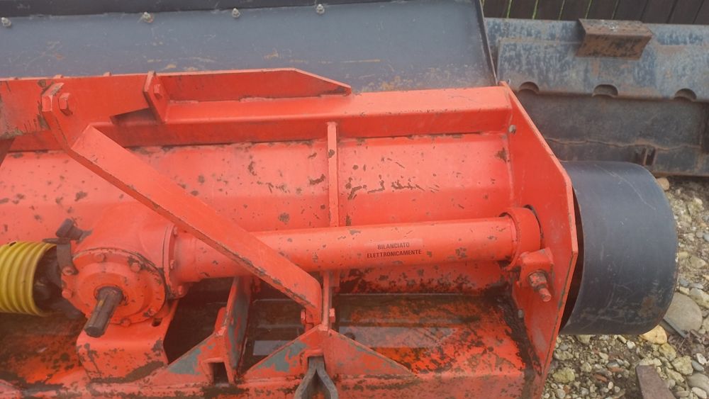 Tocatoare coceni resturi vegetale 2.2m