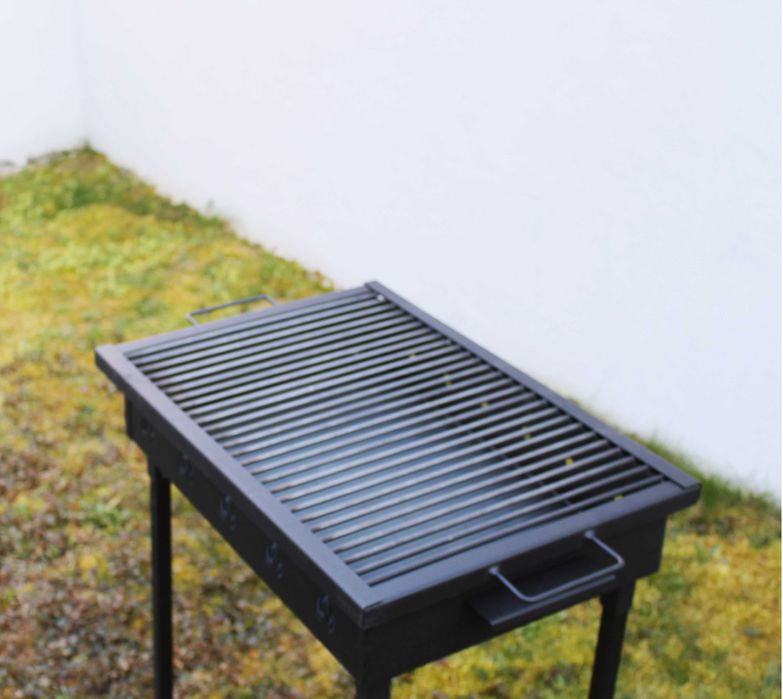 gratar exterior de gradina