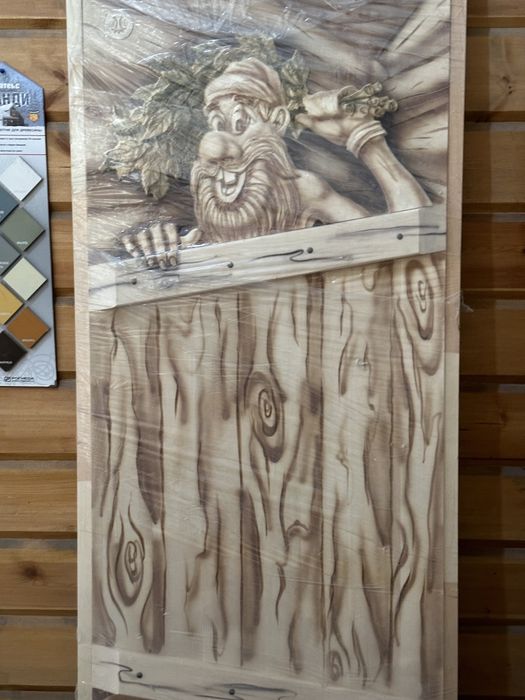 Дверь липа в Астане