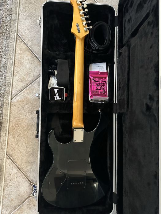 Chitara Electrica Yamaha Pacifica 612V II FM