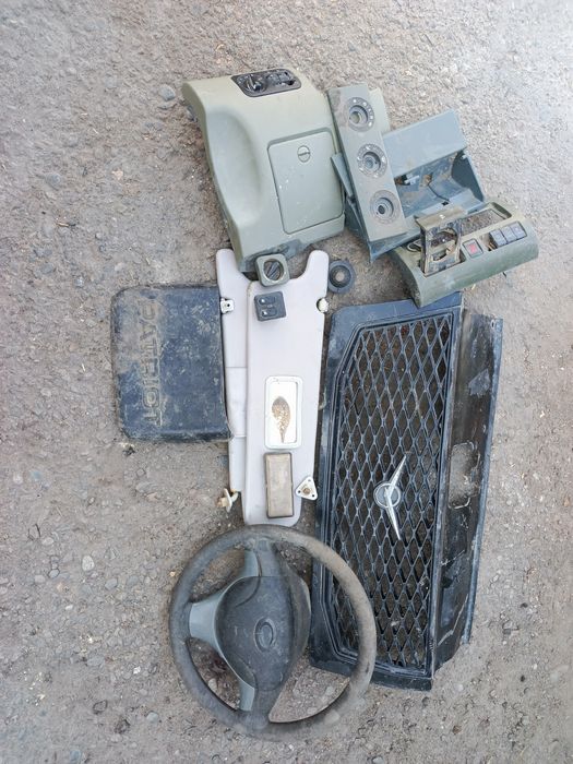 Продаю запчасти от волги