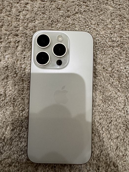 Продам Iphone 15 pro 512GB