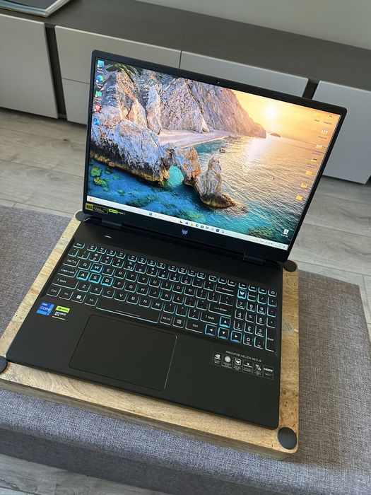 Acer Predator Helios Neo 16 / i7-13700HX / RTX 4060 8GB / 16GB RAM / 1TB SSD