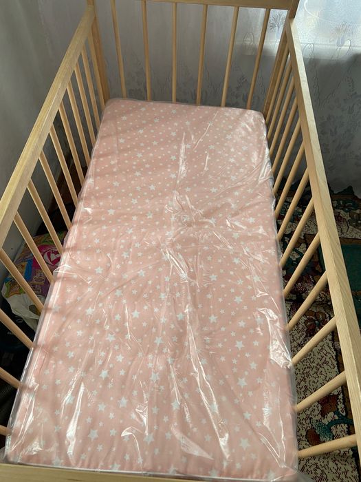 Детская кровать( манеж)