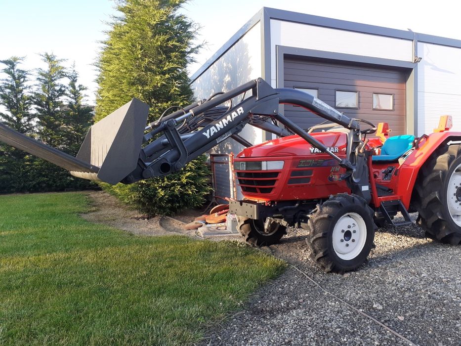 Tractor japonez kubota yanmar33cp 4x4