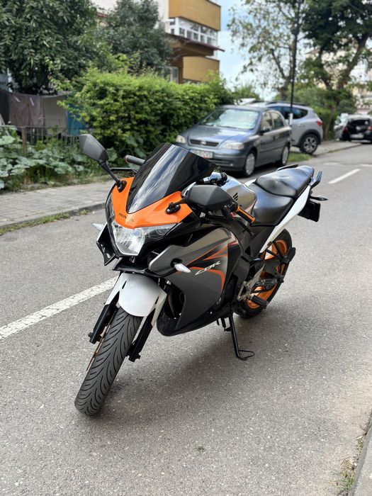vand honda cbr125r jc50