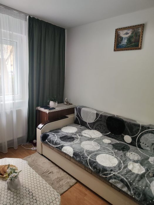 Închiriez Apartament 2 Camere