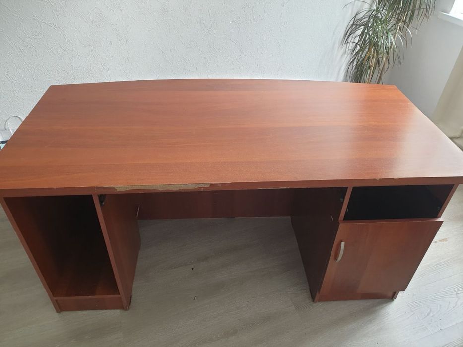 Офисный стол 3 предмета