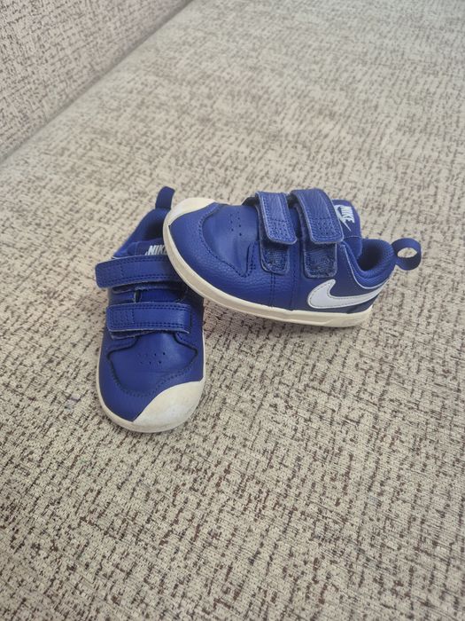 Adidasi Nike copii