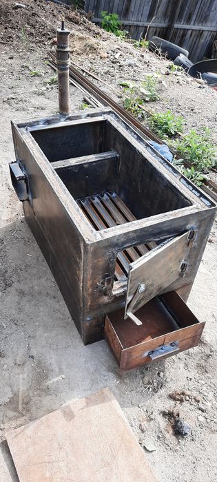 Котёл отопления твёрдотоплевный