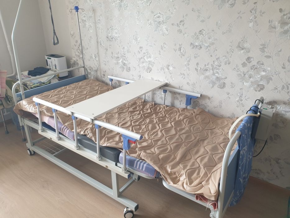 Продам медецинскую  кровать