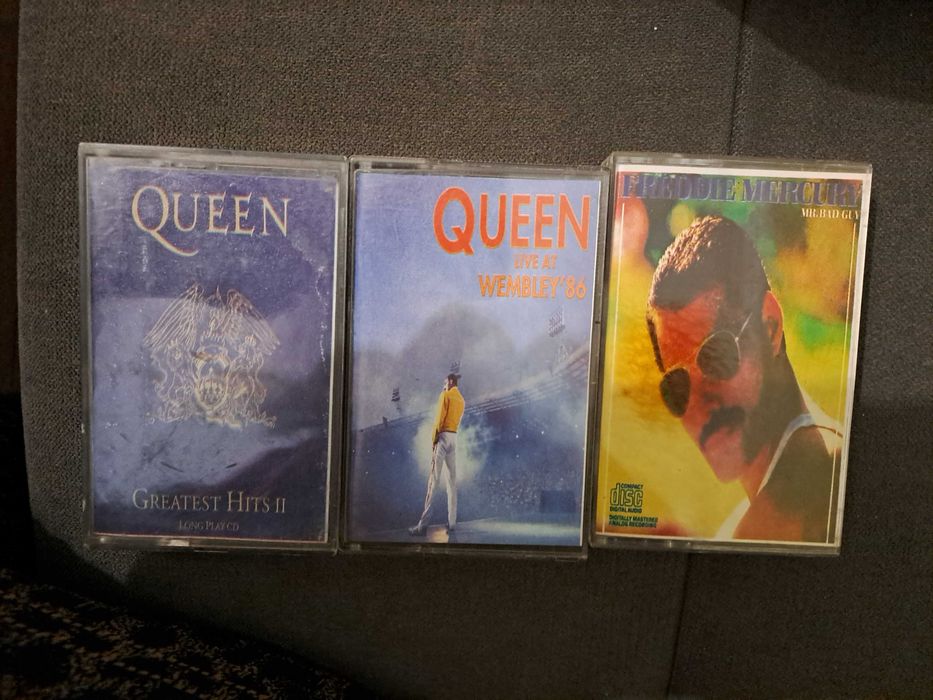 Аудио касети с музика и др.