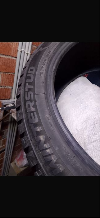 Продам шины compasal winterstud