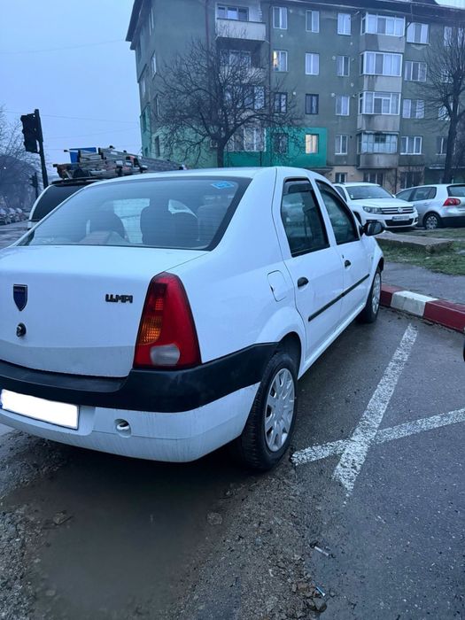 Vand  dacia logan berlina, benzina+GPL