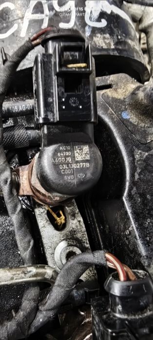 Дюзи за 1.6 TDI 03L130277B  CAYC CAYD