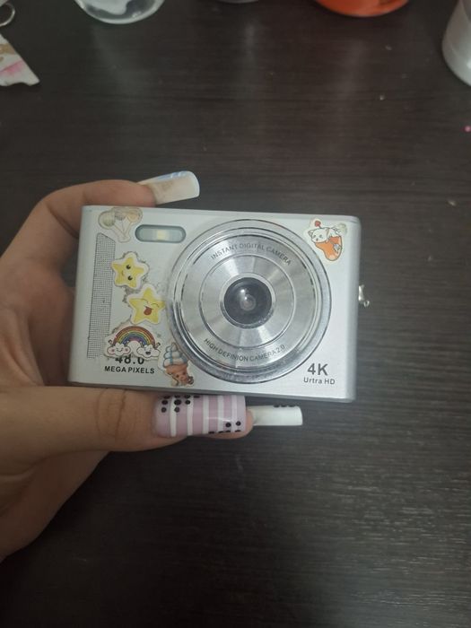 Продам фотик (с памятью)