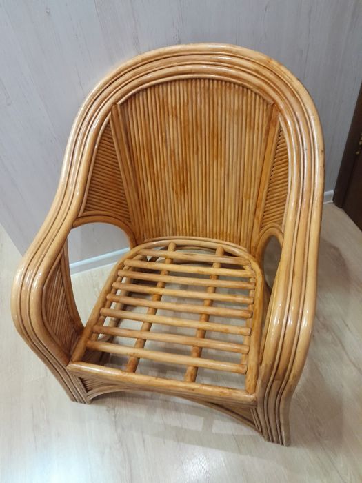 Продам бамбуковое кресло