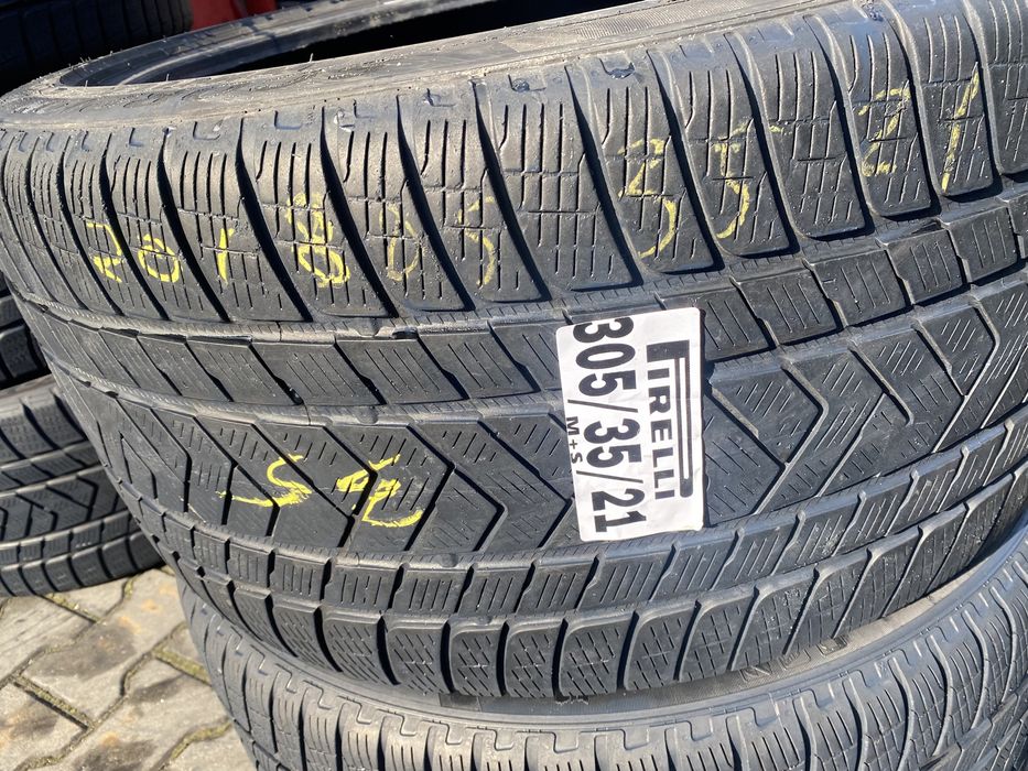 305/35/21 Pirelli M+S