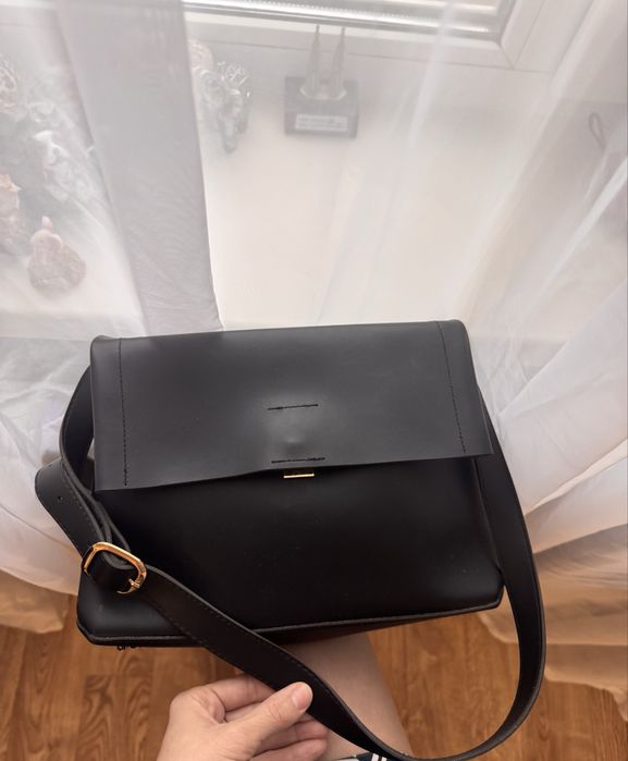 Продам сумочку женскую