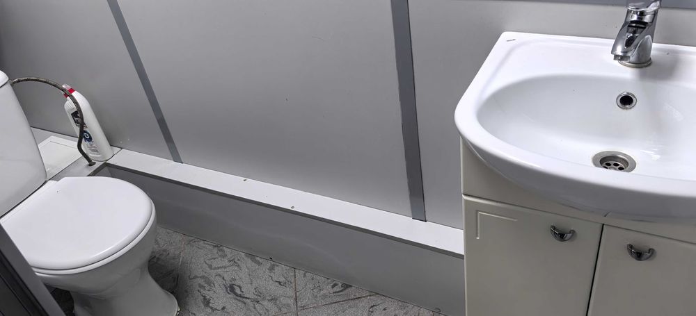 сдам в аренду салон