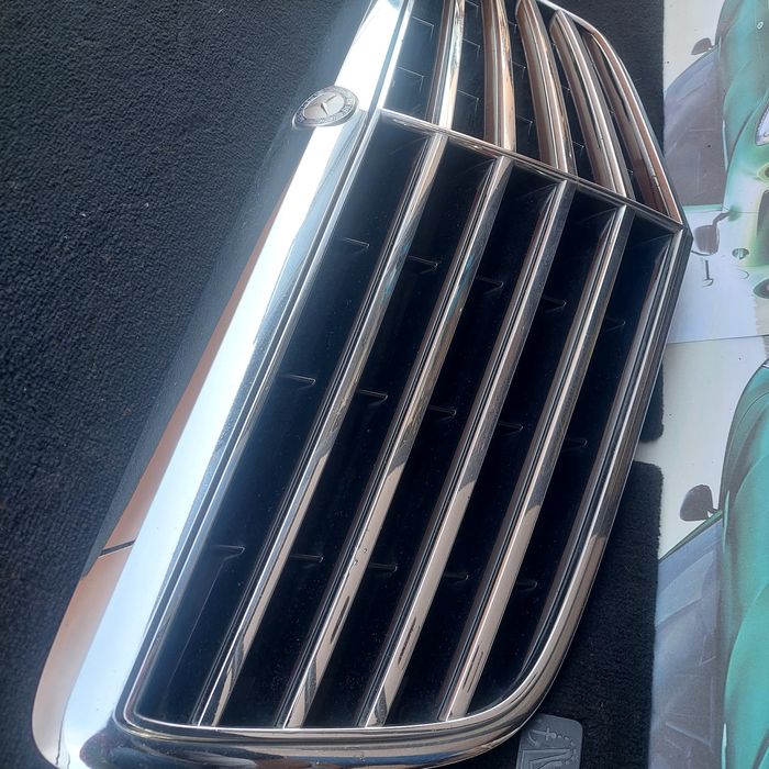 W211 Решетка фейслифт за Мерцедес Е класа