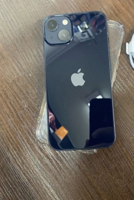 Срочно продам Айфон 13 256 гб