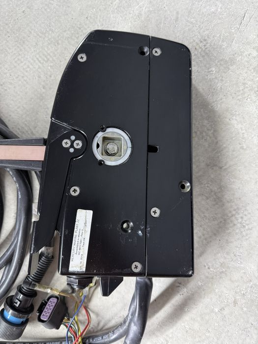 Caseta comanda motor Mercury+cabluri de comandă