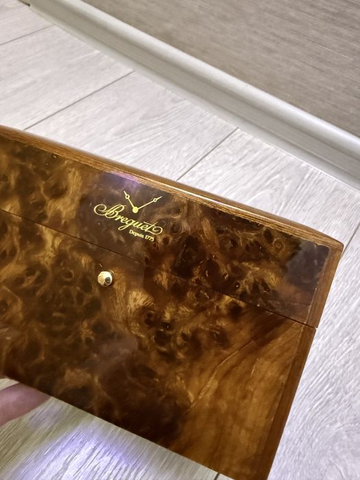 Оригинальная коробка Bregueto