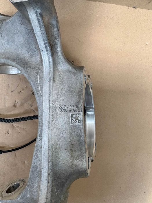 Преден Десен Шенкел За БМВ М2 Г87 М3 Г80 М4 Г82 BMW M2 G87 M3 G80 M4 G82