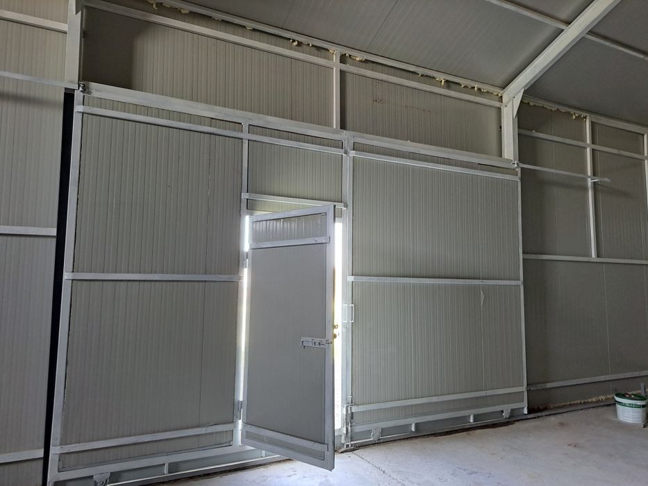 Hala 250 mp, spațiu pretabil sala jocuri, Jud Buzău