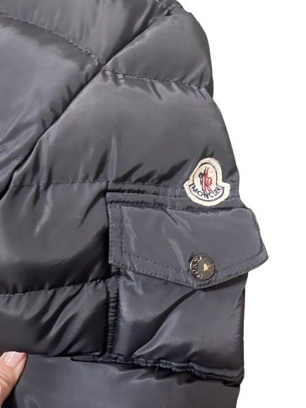 Оригинално яке Moncler