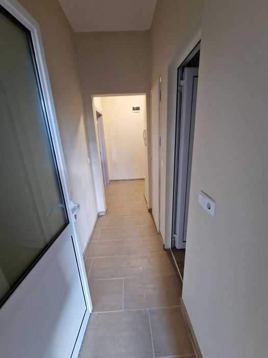 Дава се под наем Тристаен апартамент в София, Център - 78 кв.м за 520 € - Снимка #3