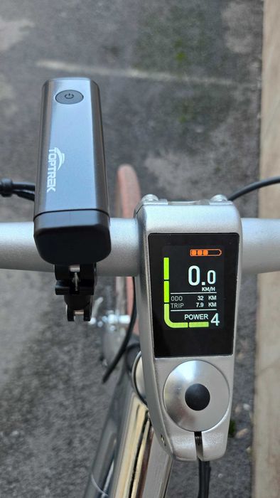 Продавам електрически велосипед VANPOWERS City Vanture