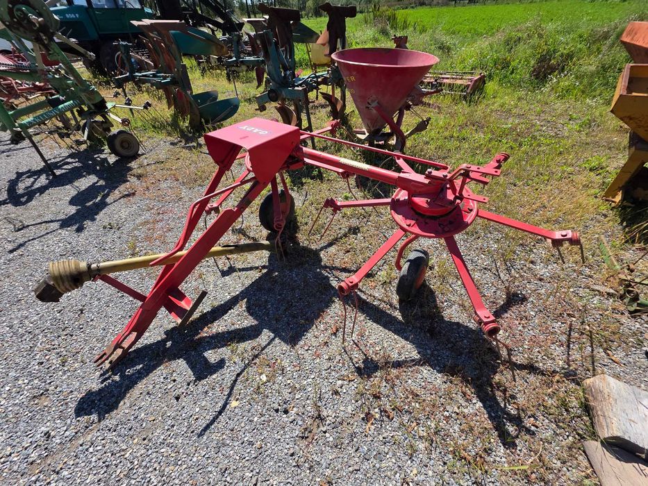 Grebla împrăștiat fan in tiranti la tractor 2.2m cu CARDAN 2 rotoare