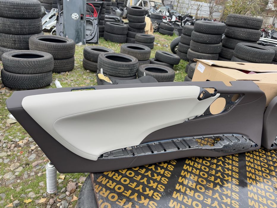 Кора за врата БМВ И8/BMW I8