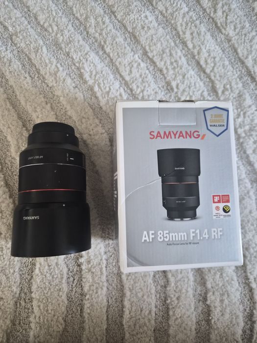 Samyang 85mm 1.4 rf for Canon
