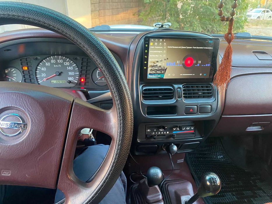 Продается авто Ниссан пикап Navara