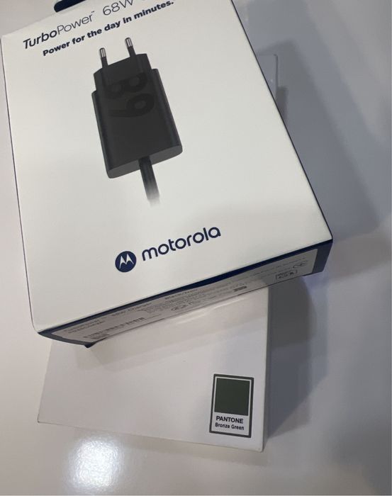 Motorola edge 70 • NOU • 512 GB • 12 GB RAM • Verde