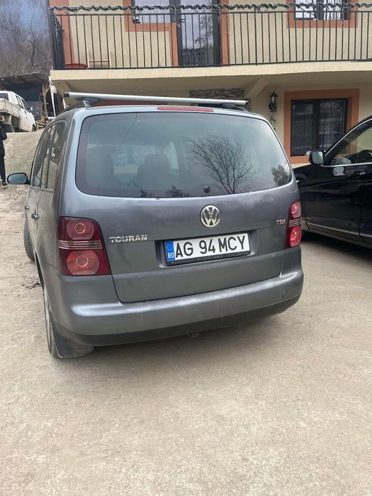 Vand touran 2.0 tdi