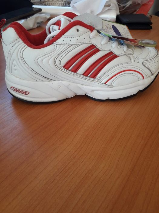 Adidași de copii