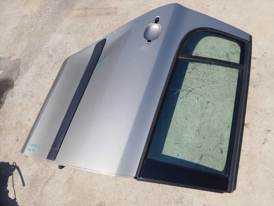 usa portiera dreapta spate skoda fabia 2 hatchback
