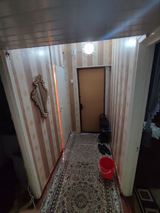 Uy sotiladi mebel texnikasi bilan