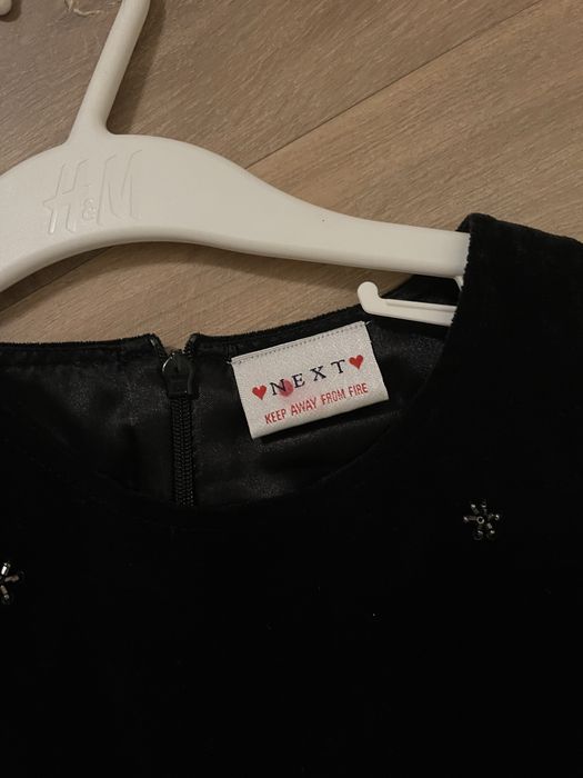 Rochita catifea fetita 8 ani 128 cm marca NEXT