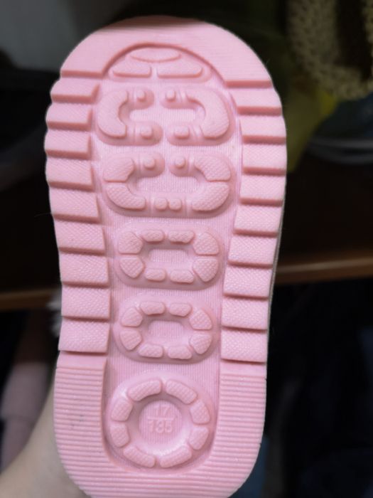 Детские угги новые