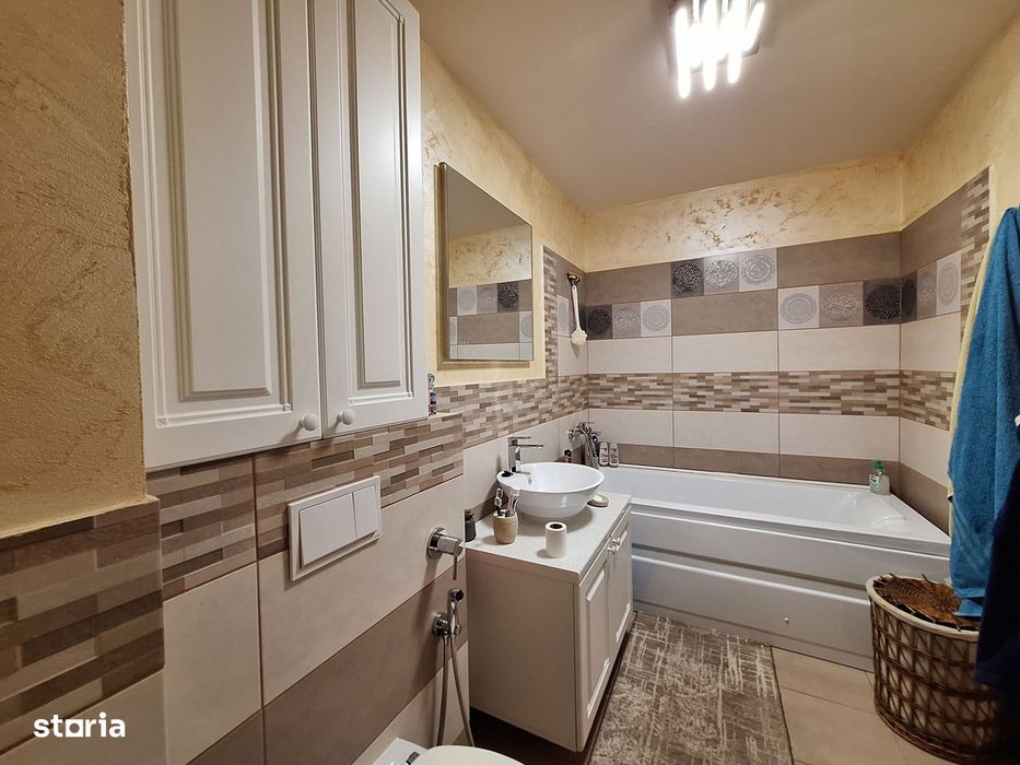 Apartament cu 2 camere, gradina de 51 mp, zona Stejarului