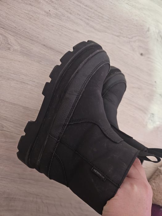 Детски непромокаеми зимни боти HM