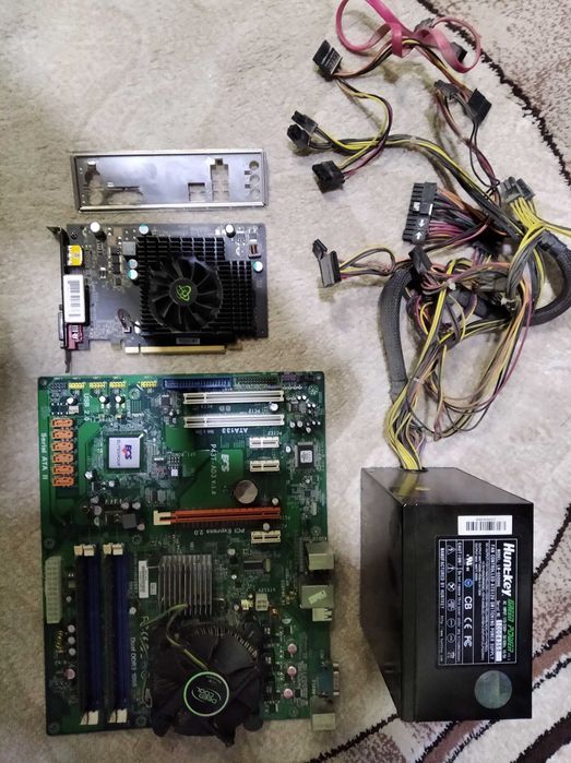 Компьютерные запчасти